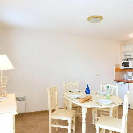 Holiday Home Les Hauts Du Lac - Hom123 *