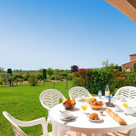 Holiday Home Les Hauts Du Lac - Hom123 Feriehus