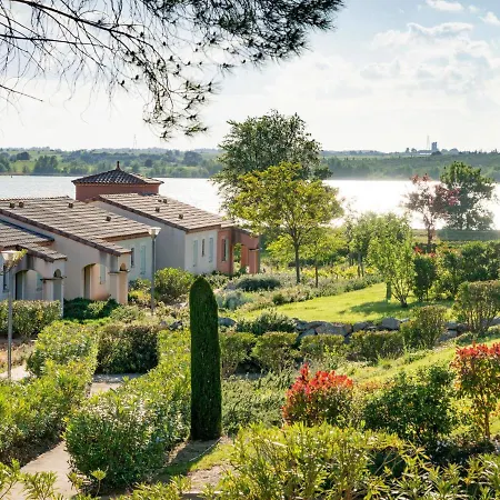Holiday Home Les Hauts Du Lac - Hom123 Feriehus